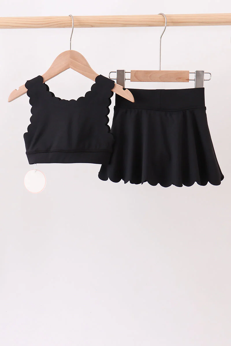 Black Scalloped Yoga Skorts Set - Image 5