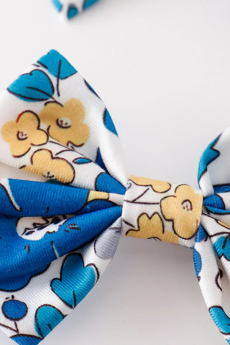 Blue floral print piggie hair bow - Image 2