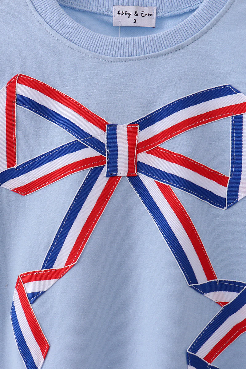 Blue hand-sewn bow mom&me sweatshirt - Image 6