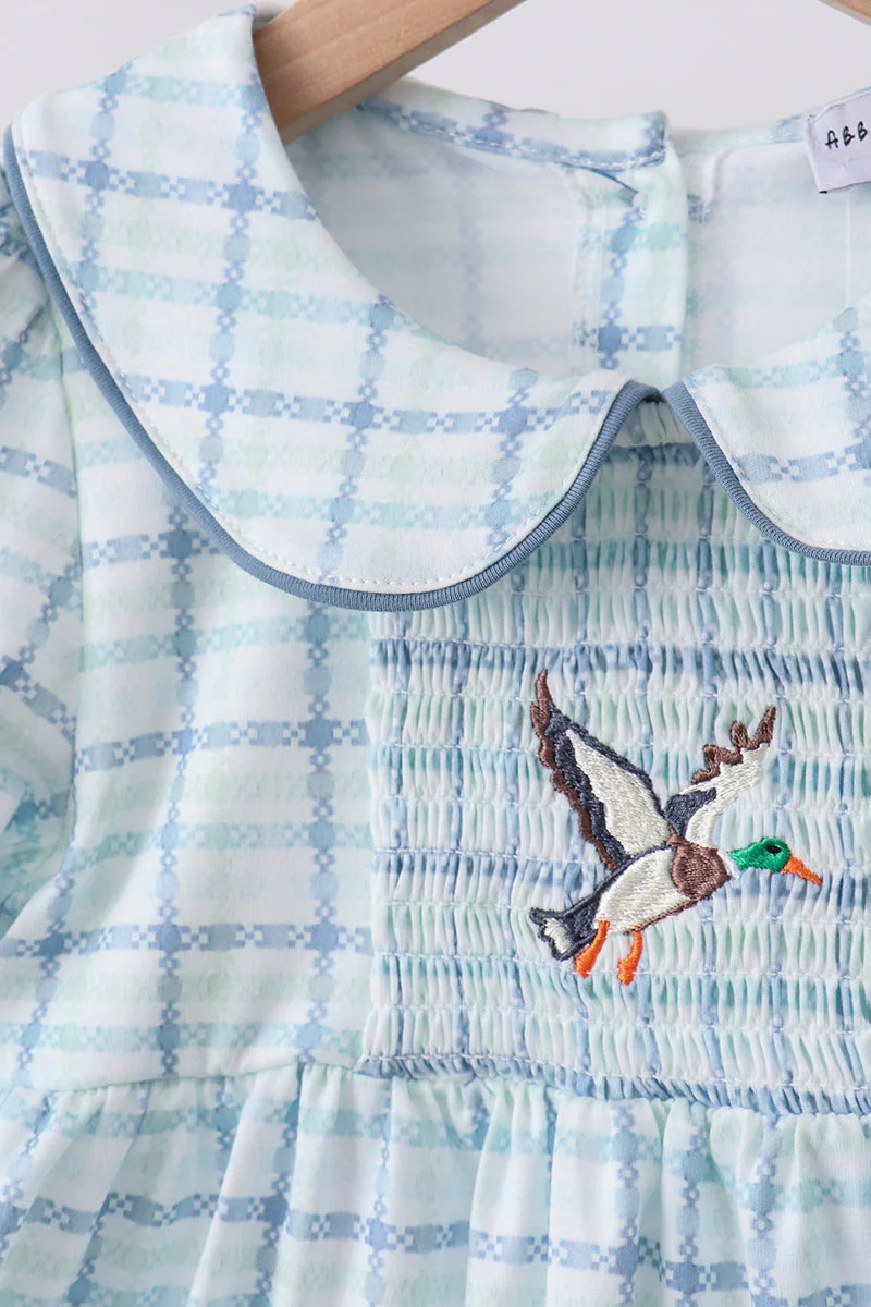 Blue plaid duck smocked ruffle shorts set - Image 2