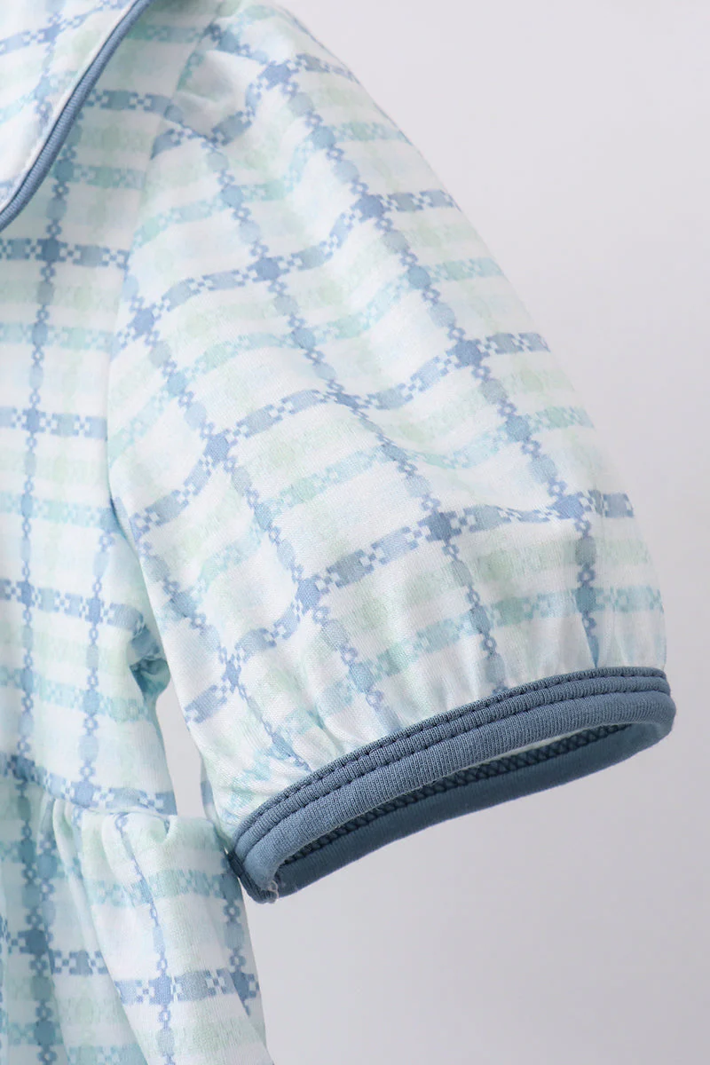 Blue plaid duck smocked ruffle shorts set - Image 4