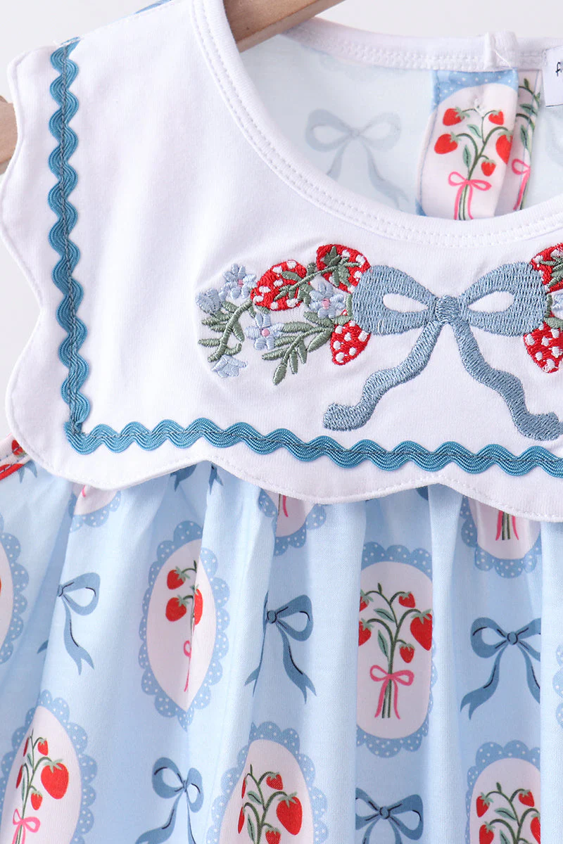 Blue strawberry bow ruffle shorts set - Image 2