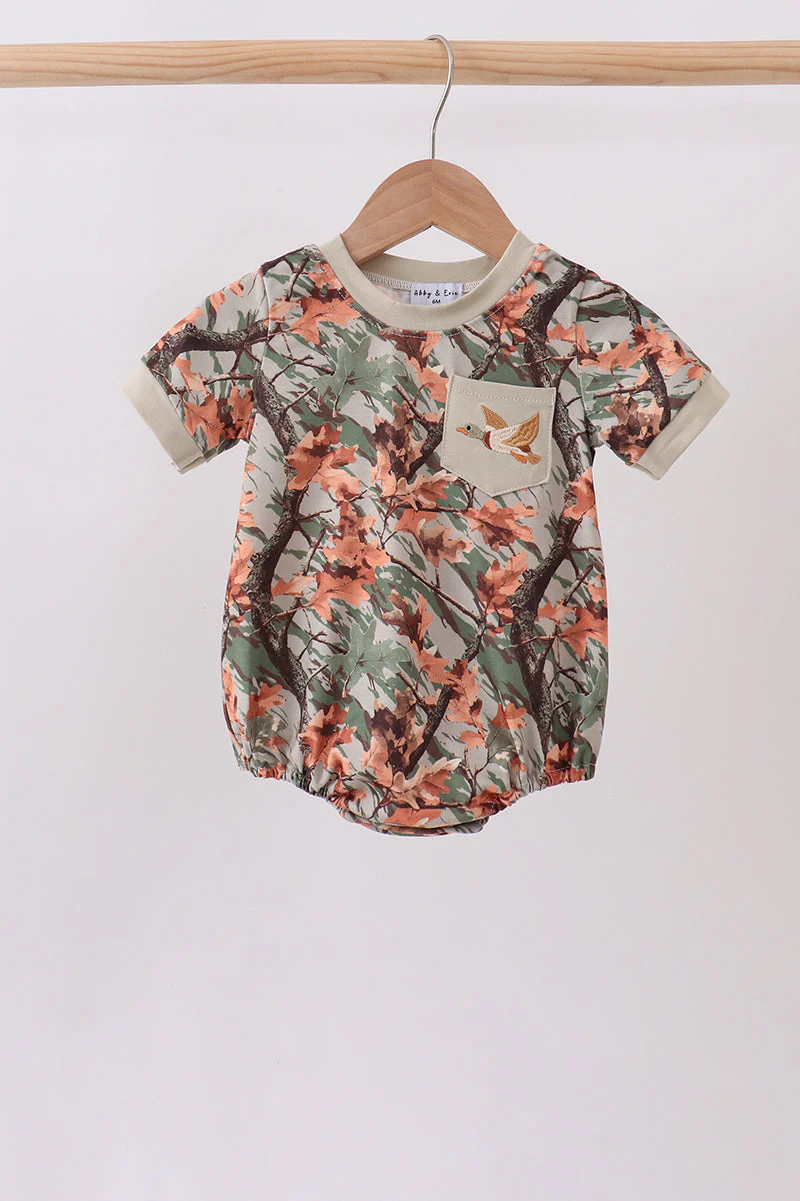 Camo Duck Embroidered Pocket Bubble