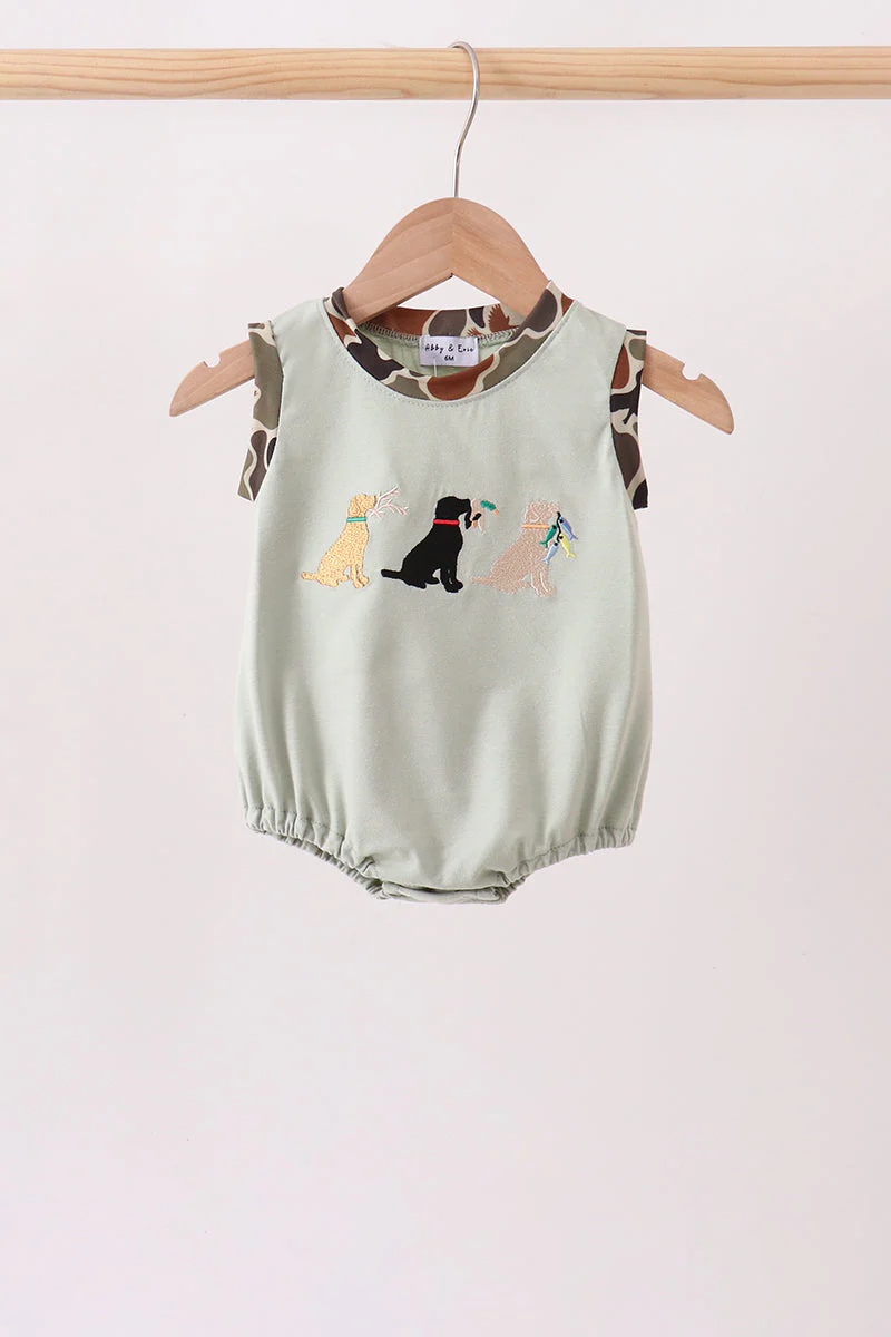 Camo Hunting Embroidered Bubble