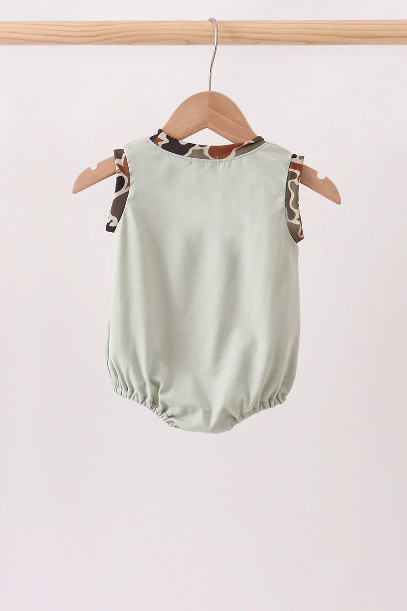 Camo Hunting Embroidered Bubble - Image 4