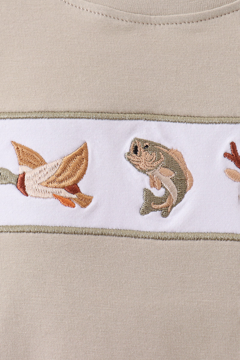 Camo Wildlife Embroidered Shorts Set - Image 2