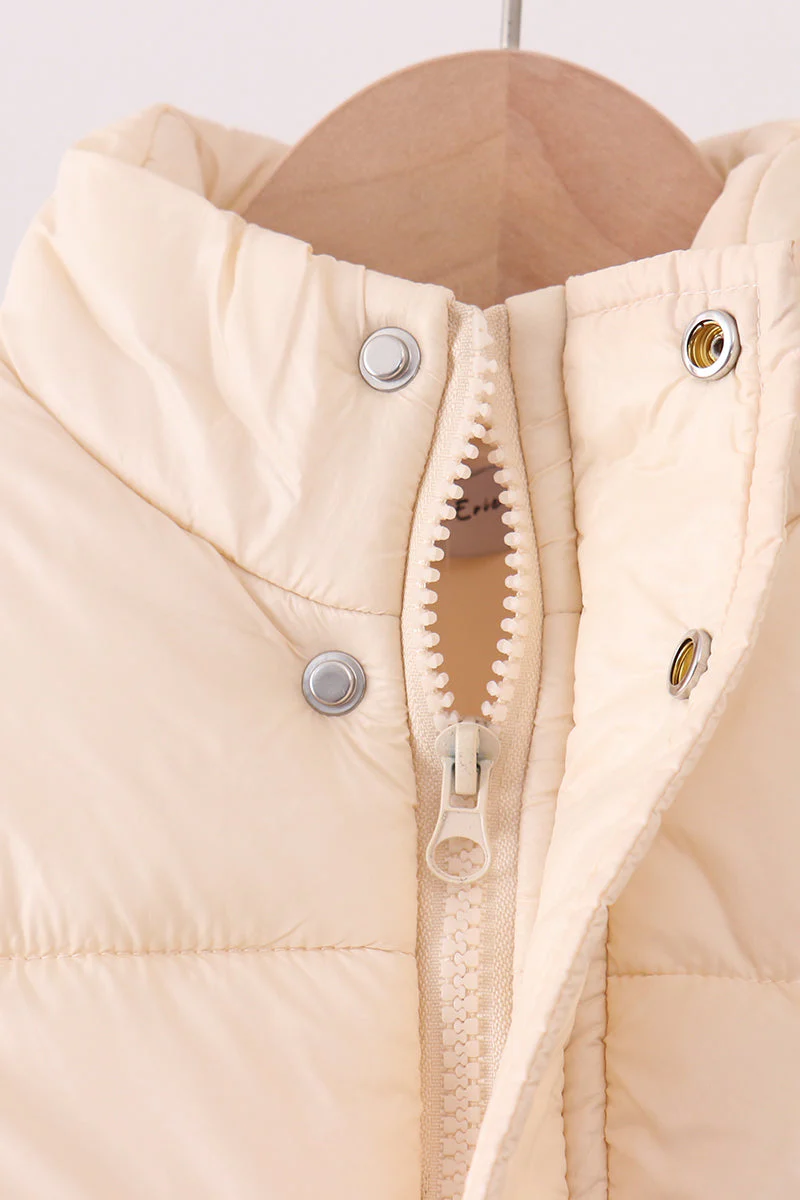 Cream mom&me puffer vest - Image 6