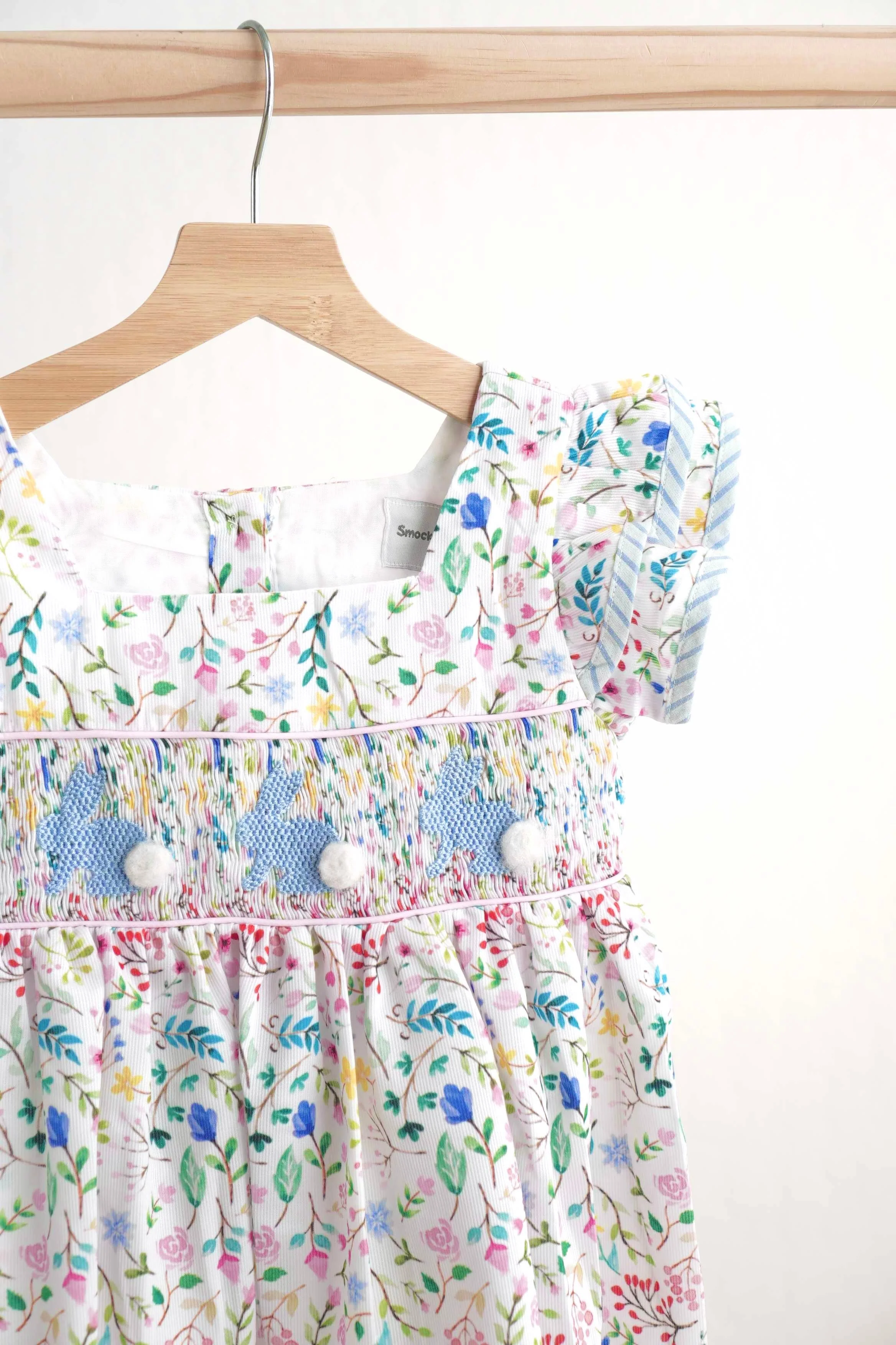 Floral easter bunny hand-smocked dress - Image 2