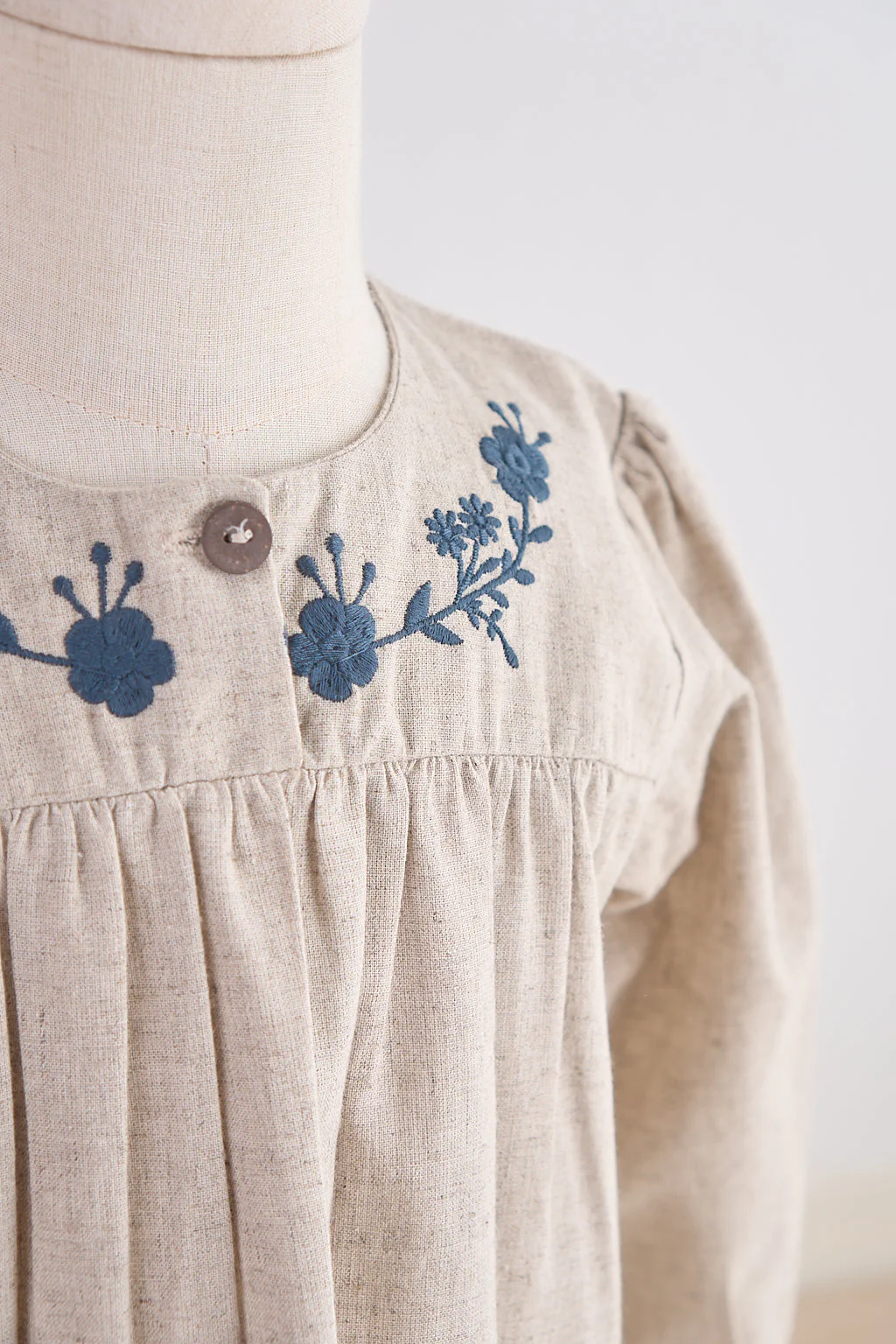 Gray floral embroidery linen girl dress - Image 5