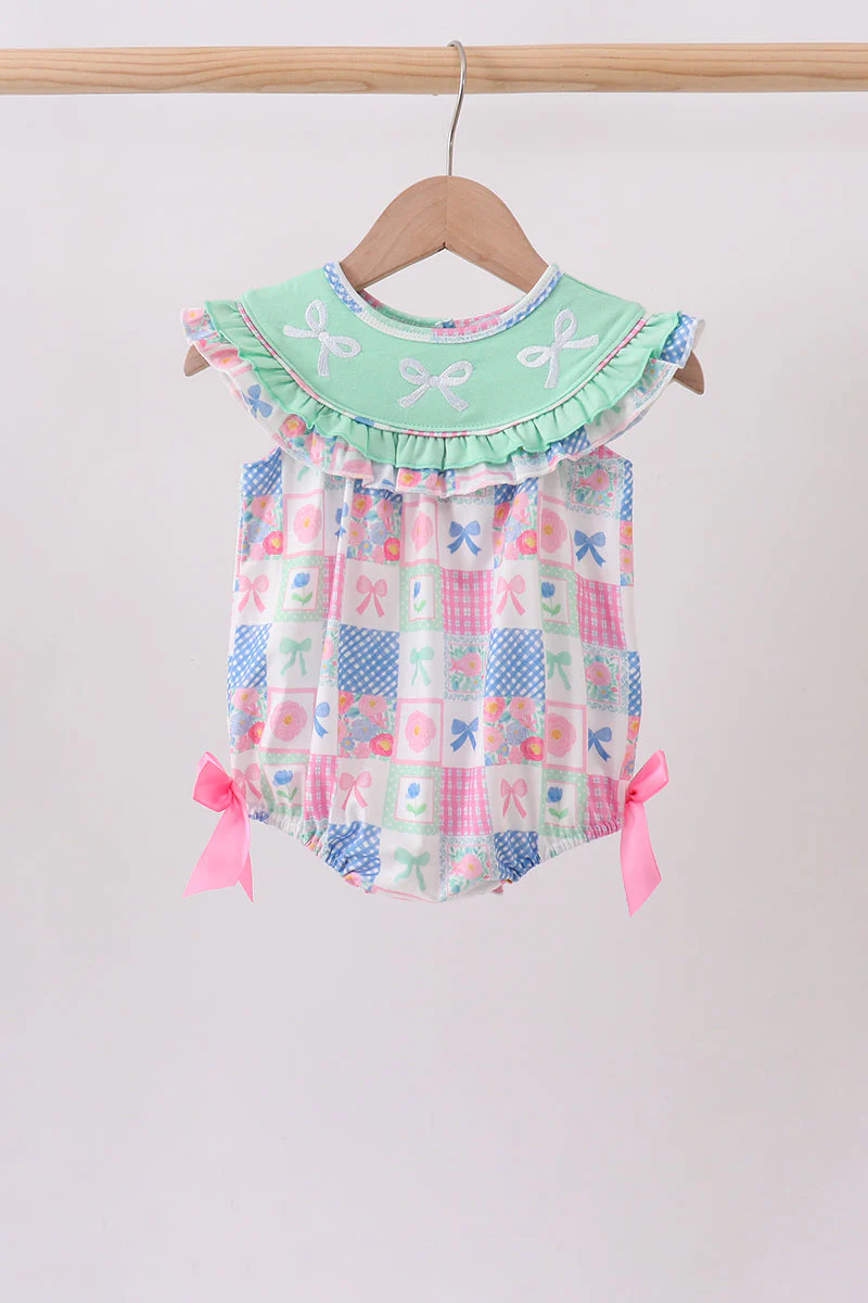 Green Bow Embroidered Checkered Bubble