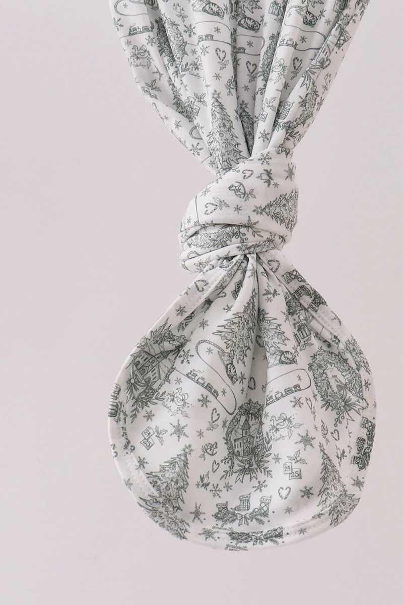 Green christmas tree print gown - Image 3