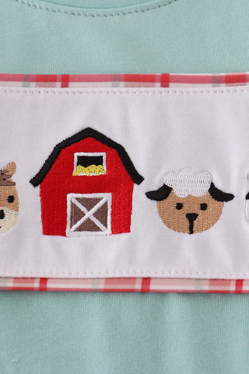 Green farm embroidery top - Image 2