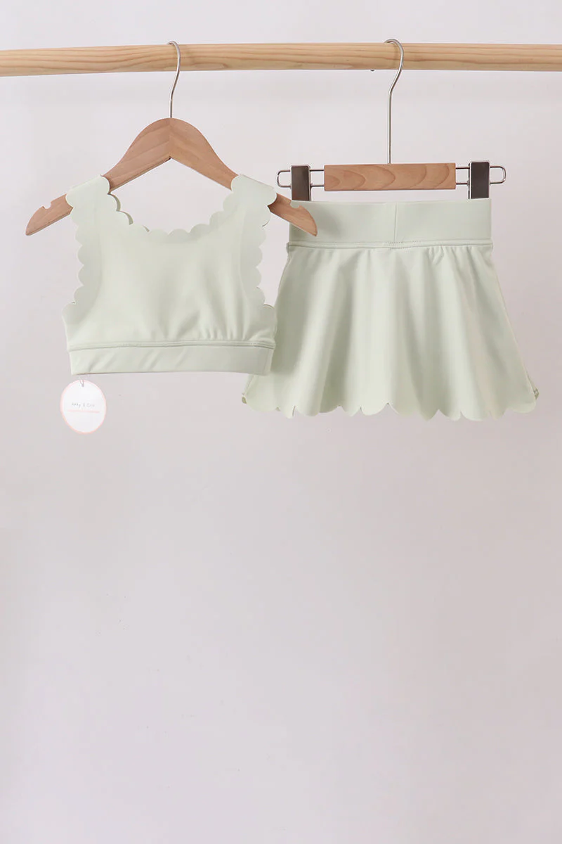 Green Scalloped Yoga Skorts Set - Image 5