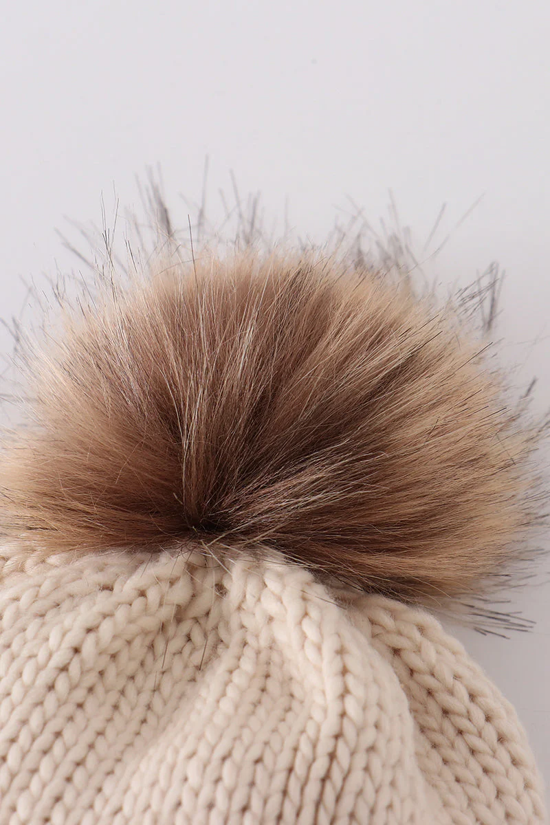 Hand embroidered pom pom beanie hat mommy&me - Image 4