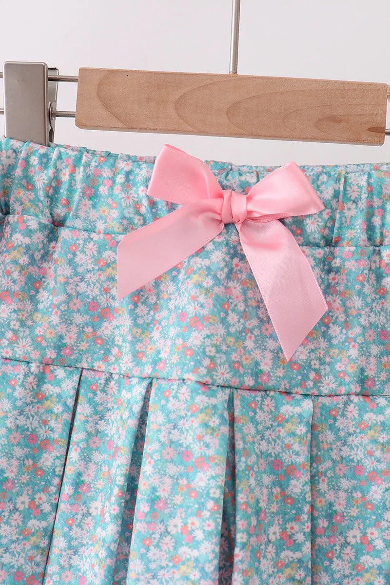 Pink Bear Floral Applique Skorts Set - Image 3