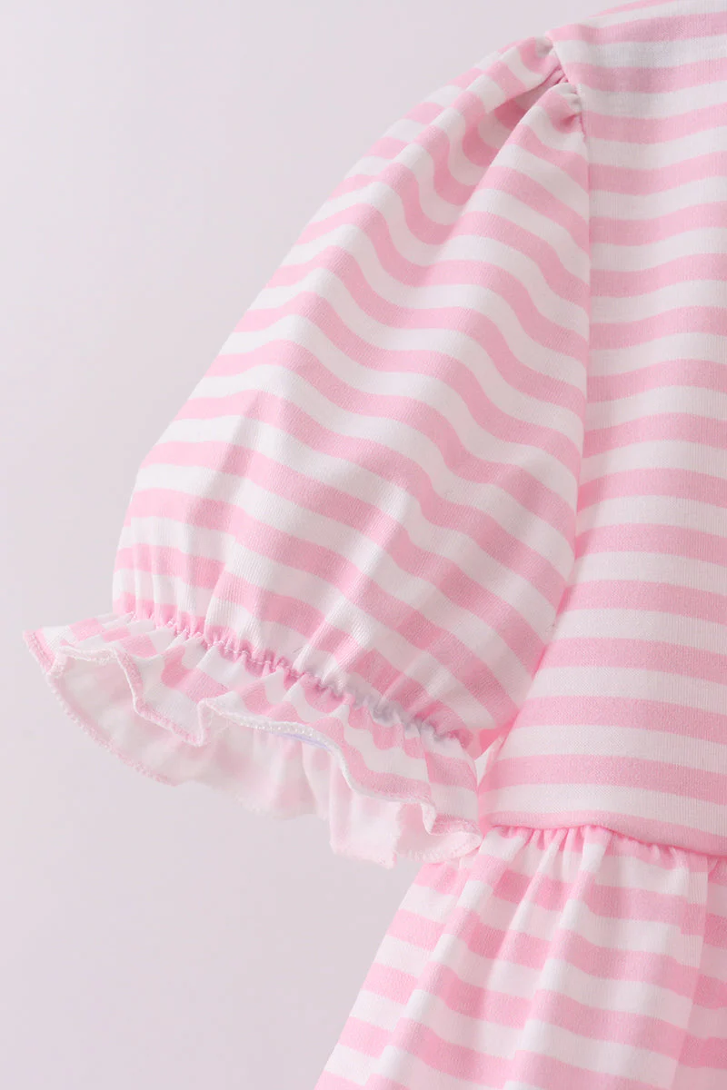 Pink stripe cross applique ruffle shorts set - Image 4