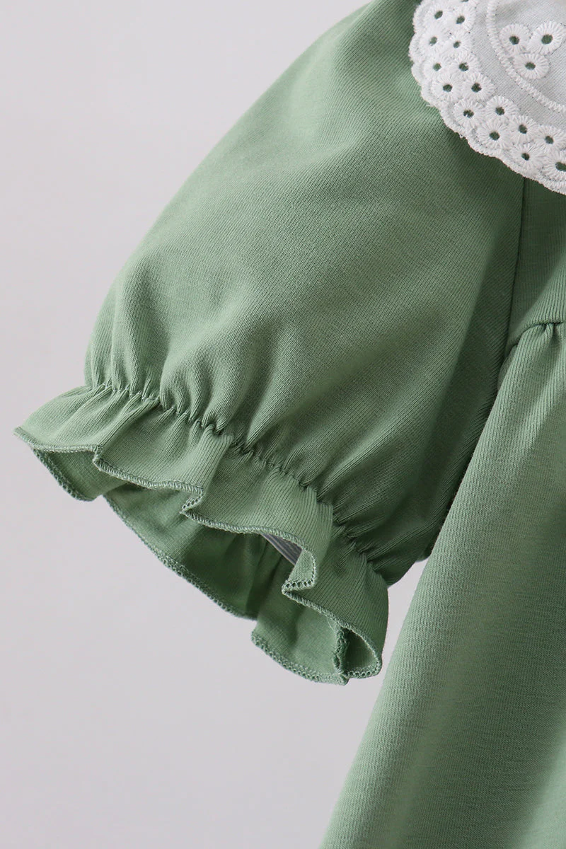 Sage bunny applique lace collar dress - Image 3