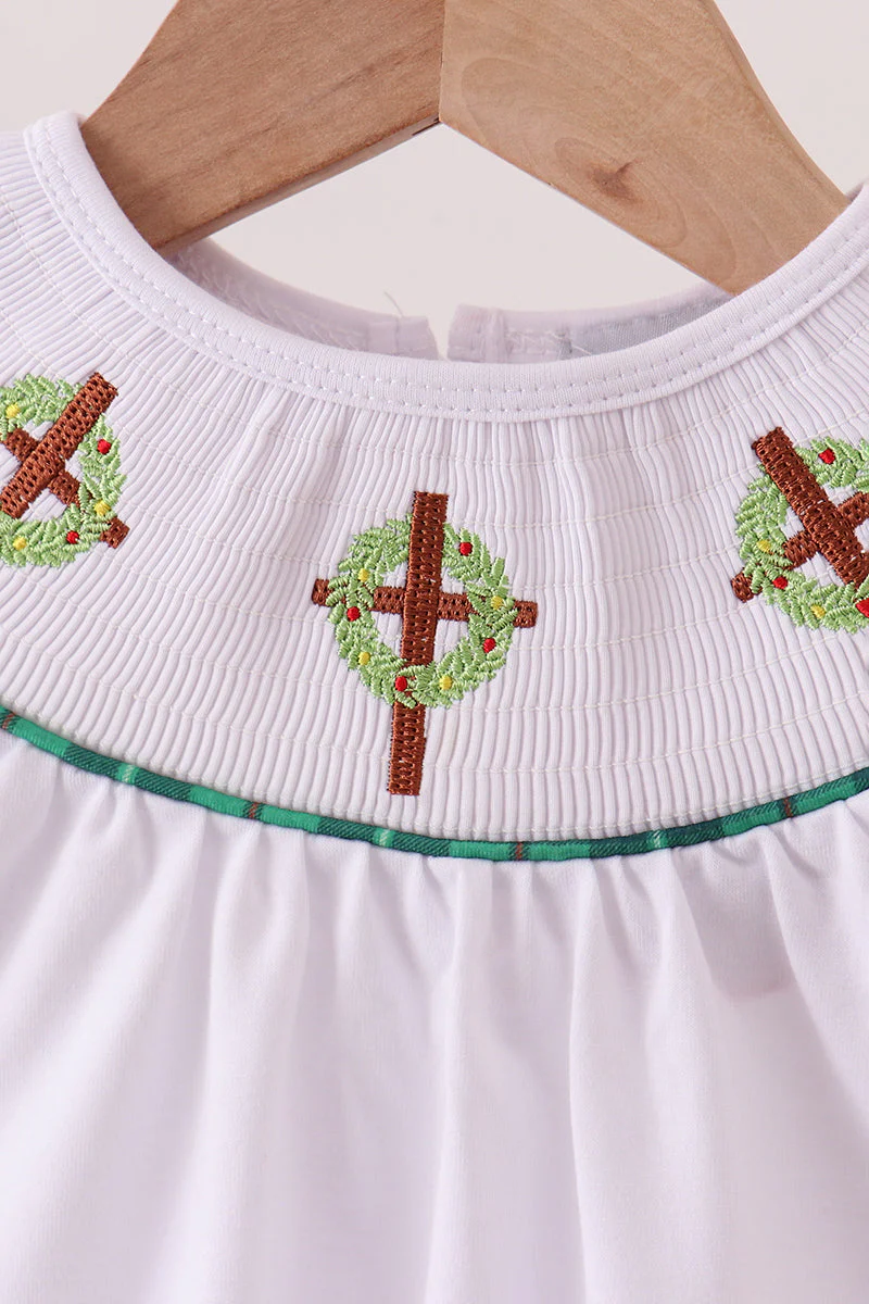 White wreath smocked ruffle pants set - Image 6