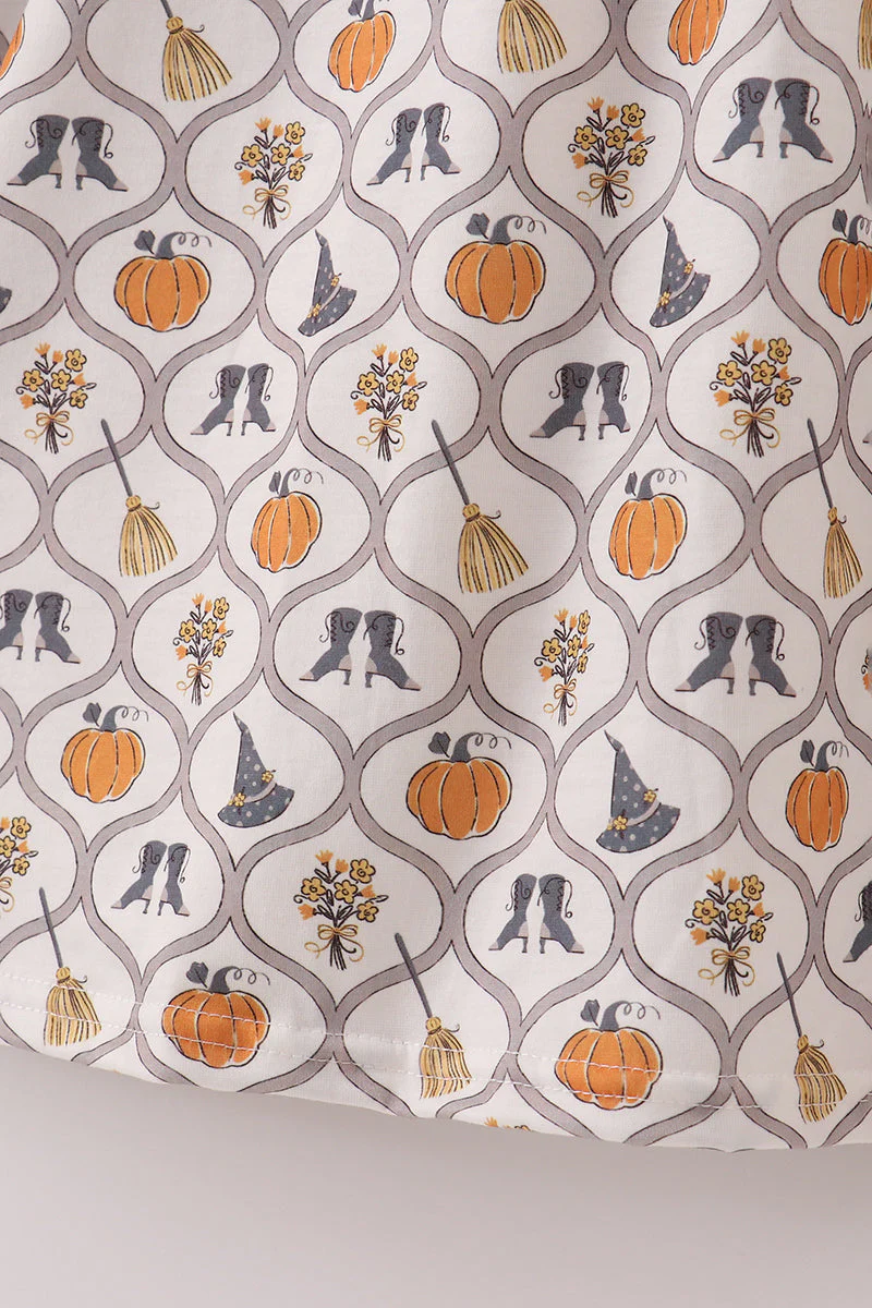 Witch pumpkin print mom dress - Image 4