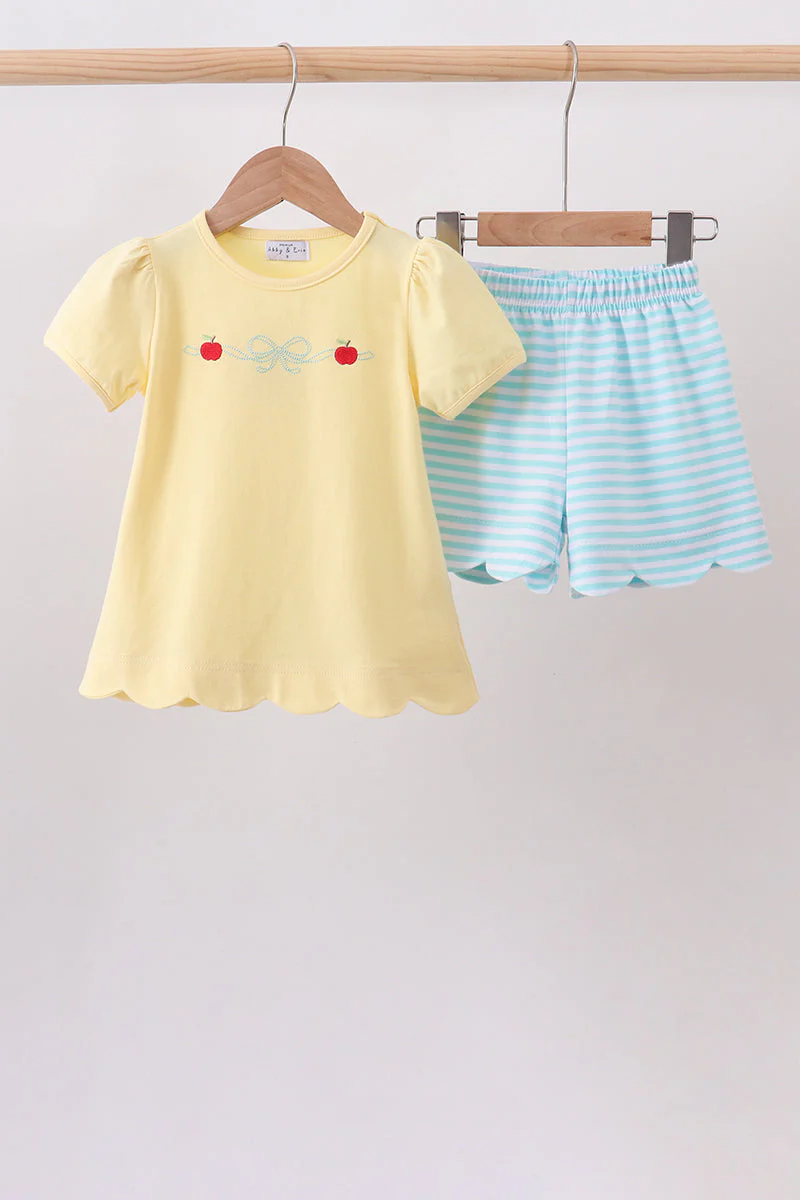 Yellow Apple Embroidery Scalloped Set